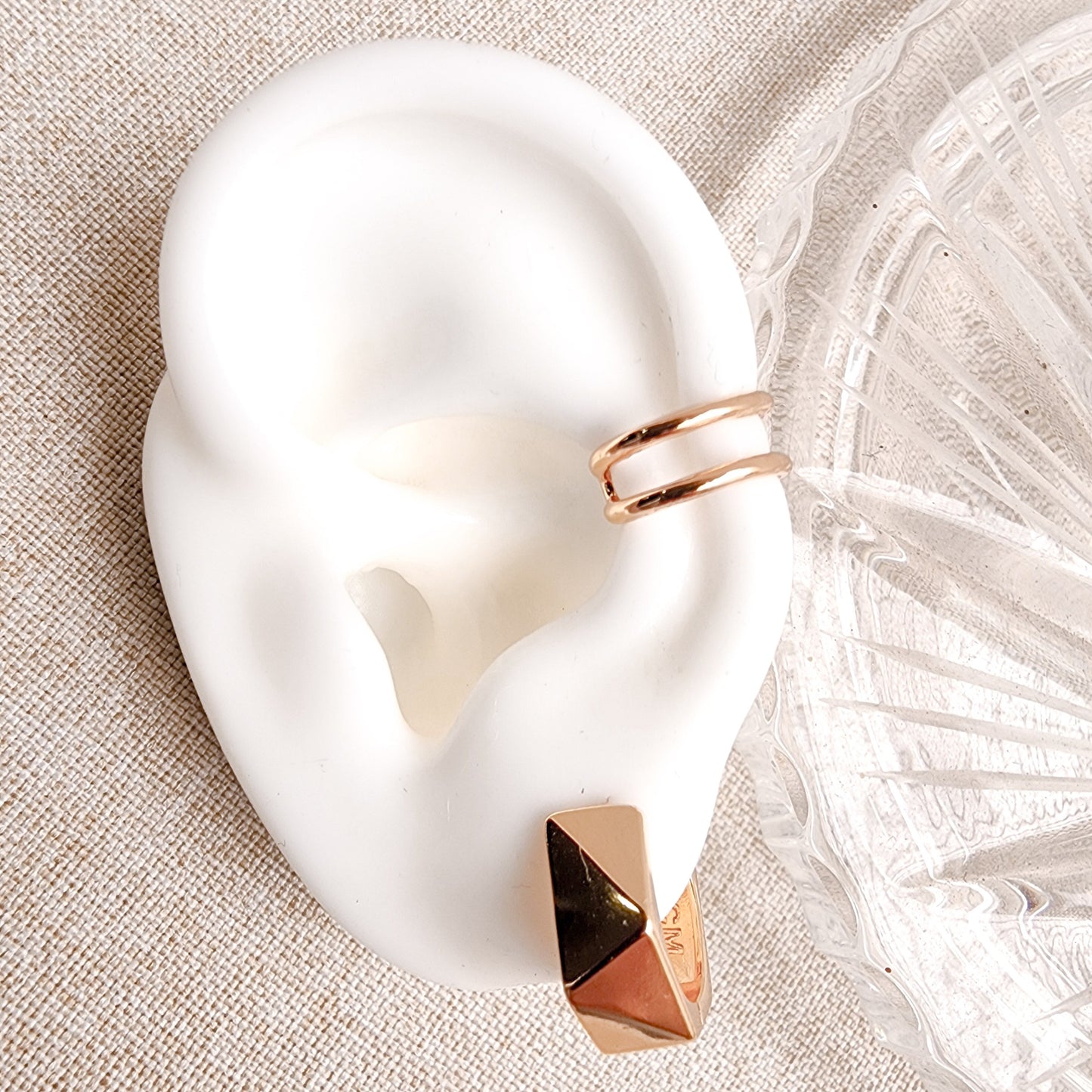 Ear Cuff Línea Doble Lisa, Chapa de Oro Rosa