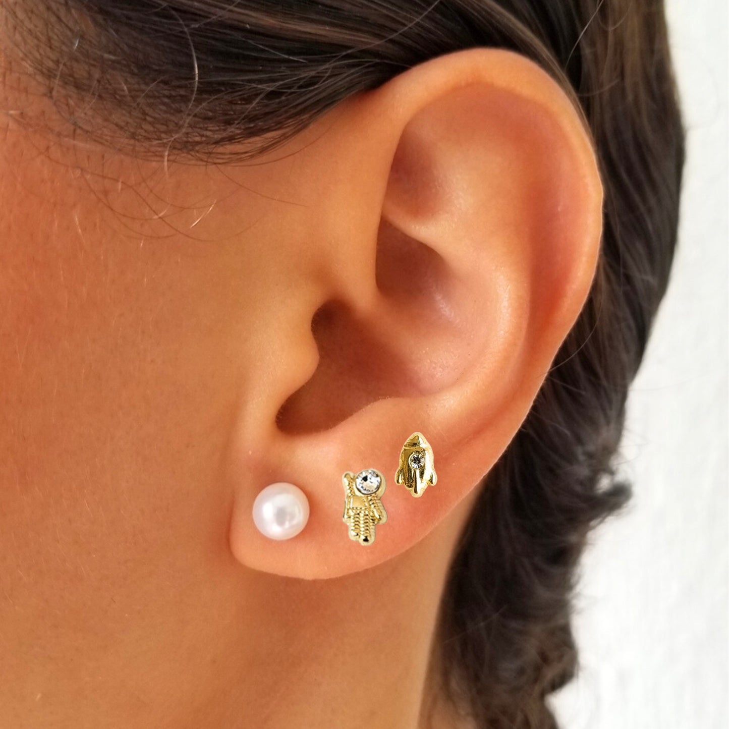 Aretes Astronauta y Cohete Oro 10k Con Zirconia, Tipo Broquel