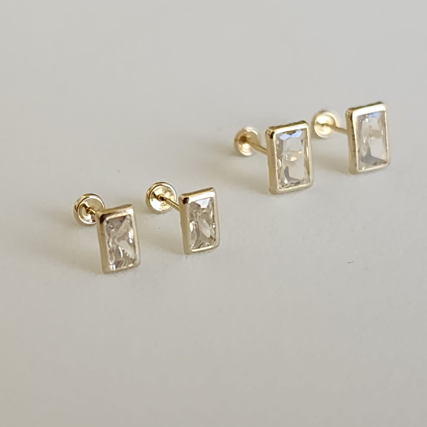 Aretes Bisel Octa Zirconia #3x5 o #4x6, Oro 10k Tipo Broquel