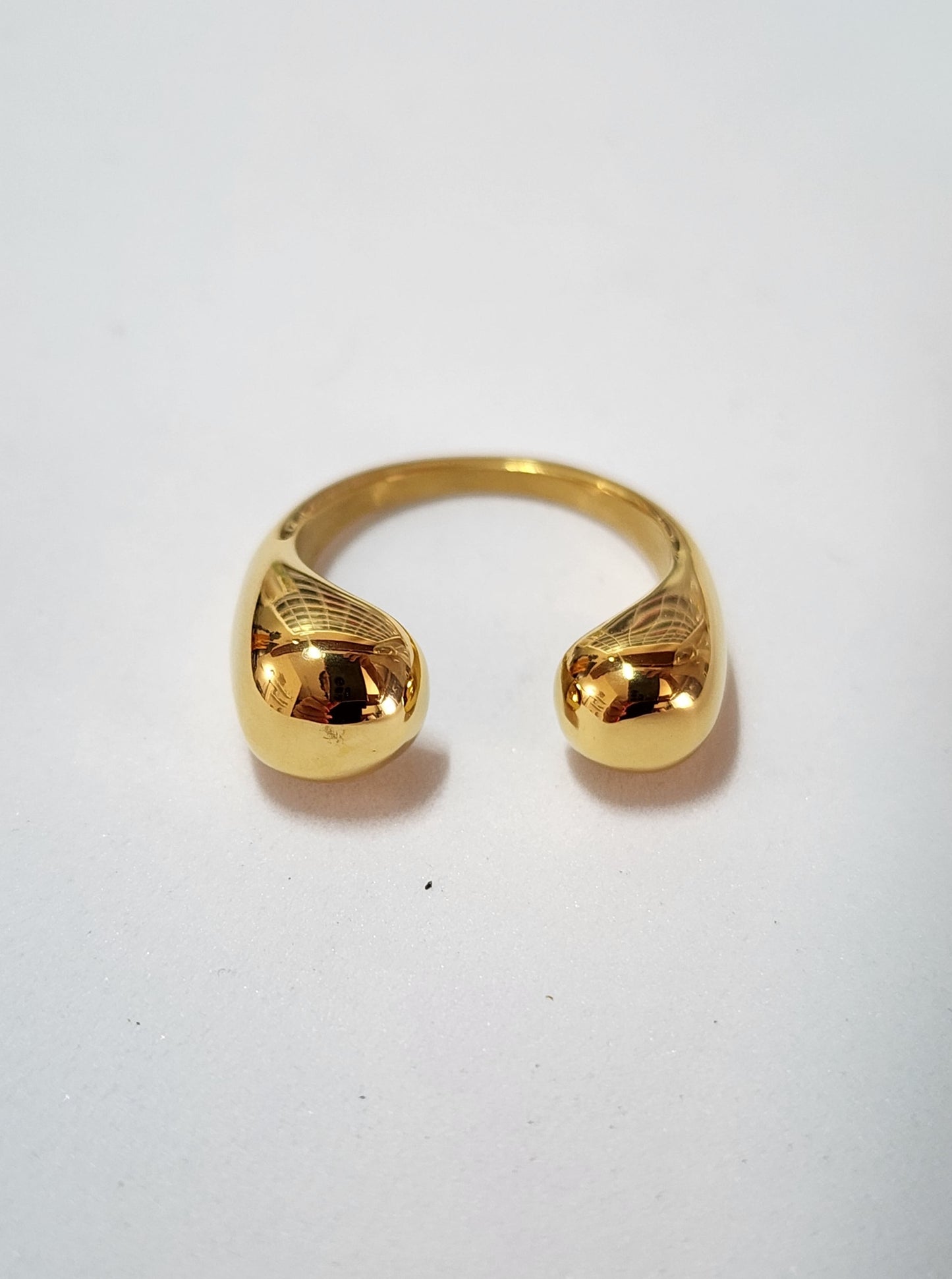 Anillo Renata Dorado Acero Inox.